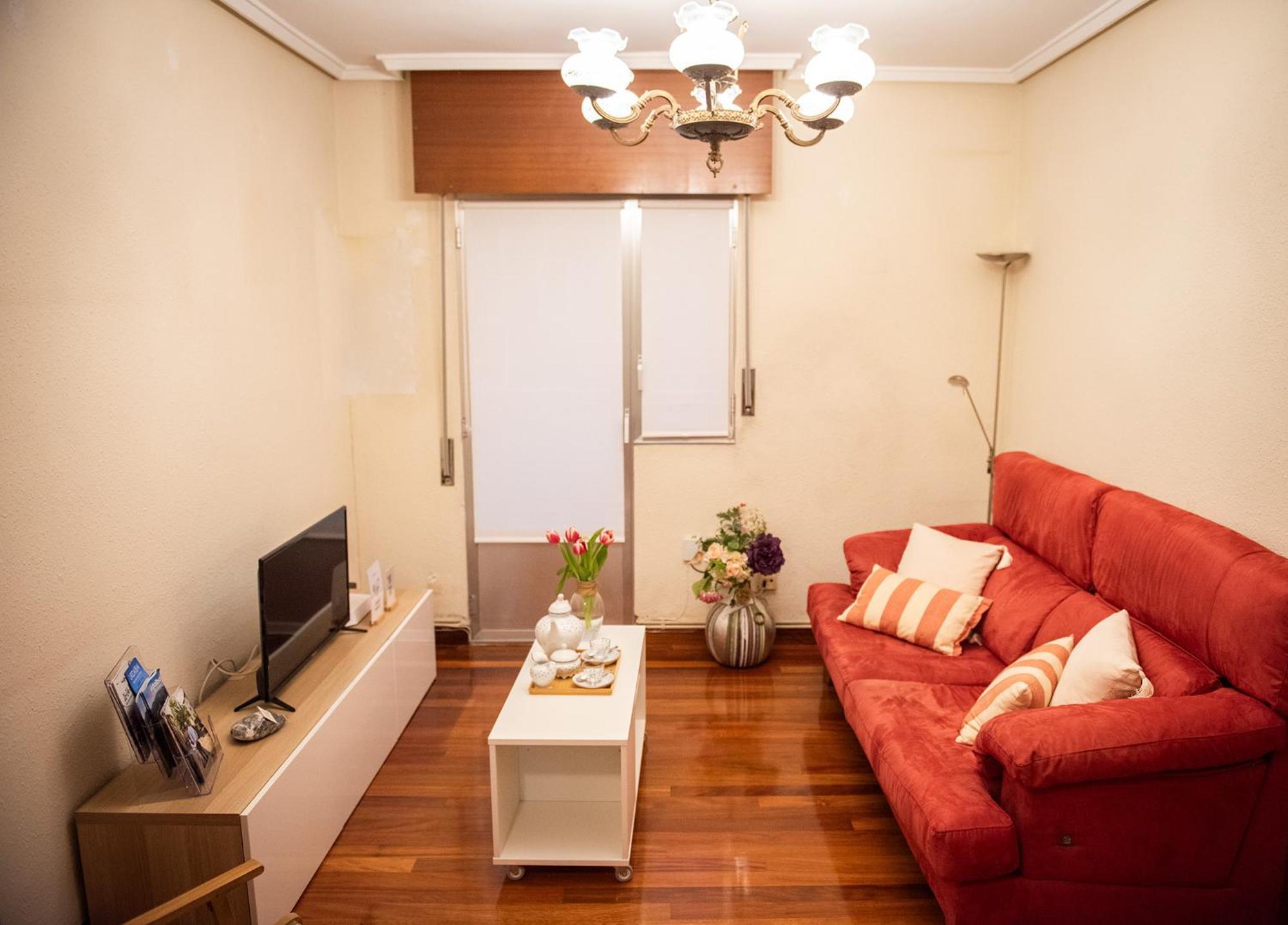 Monzubi Etxi Appartement Guernica Buitenkant foto